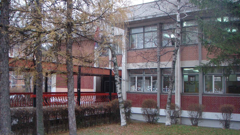 osnovna skola 21 oktobar kragujevac slika skole