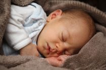 Spas u pravi čas: Krevetac koji smiruje bebu