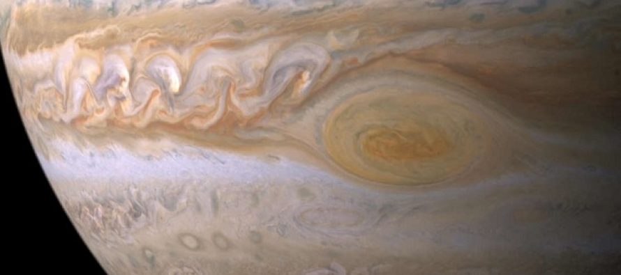 Posetite crvenu rupu na Jupiteru (VIDEO)
